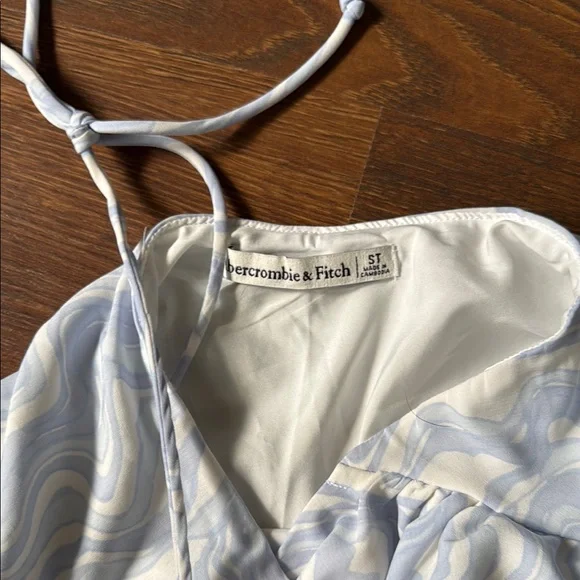 A&F Halter Dress - Picture 3 of 5